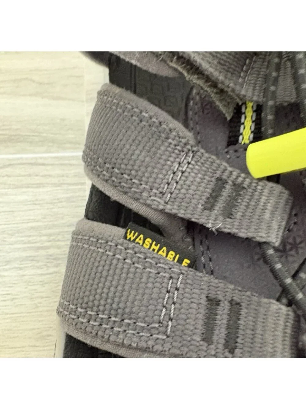 Keen Sandals Youth Size 5 Gray Adjustable Toggle Waterproof Hiking Sport